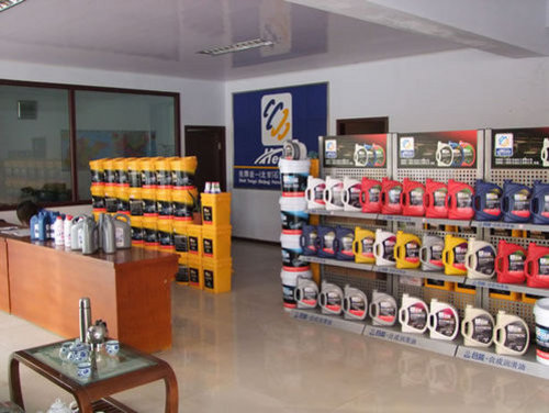 90%依赖进口 全合成润滑油国产空间大_产业动