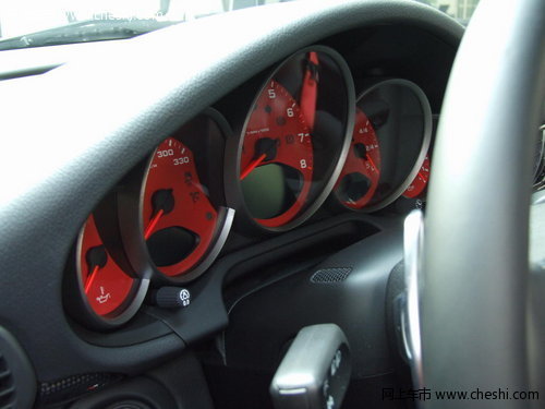 东莞保时捷中心联手天骄峰景—保时捷911 Carrera S Porsche Carrera Cup Asia限量版