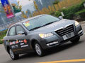 2011款東風(fēng)風(fēng)神S30直降5000元 顏色不全