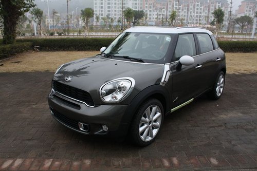 mini首款跨界车countryman到店实拍_mini countryman_珠海车市-网上车市
