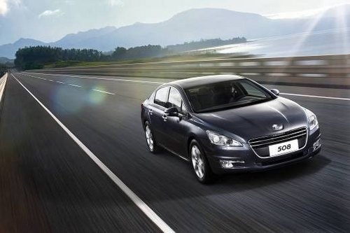 求同存异 东风标致大众延续狮狼双雄会