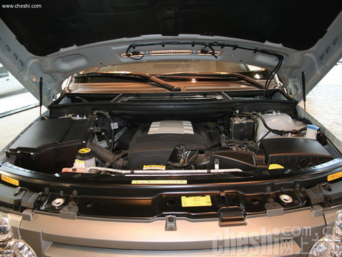 2011款路虎揽胜全系 天津6月末现车优惠