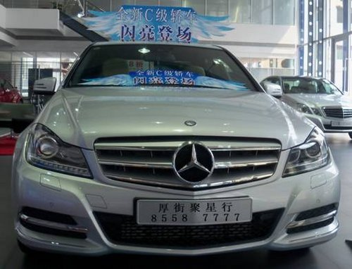 北京奔驰新一代C级轿车到店 7月上市