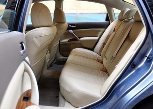 领先一步 非凡人生 世纪天籁 火爆车展!