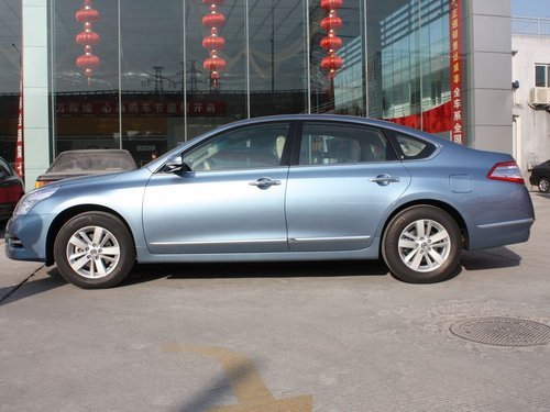 天籁车展全系优惠35000 赠5000元精装潢