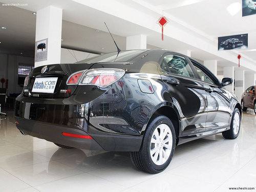 MG6三厢直降5000元 再送3280元原厂贴膜
