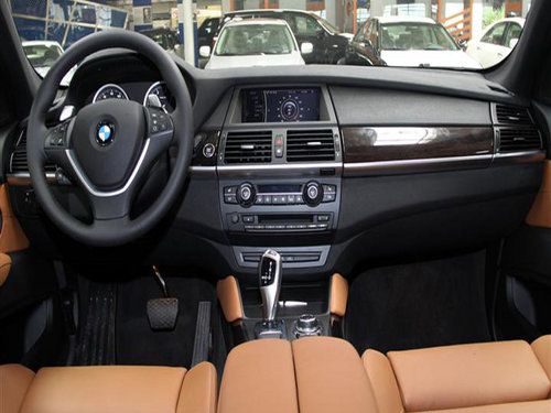 2011款宝马X6美规版天津港现车抵港出售