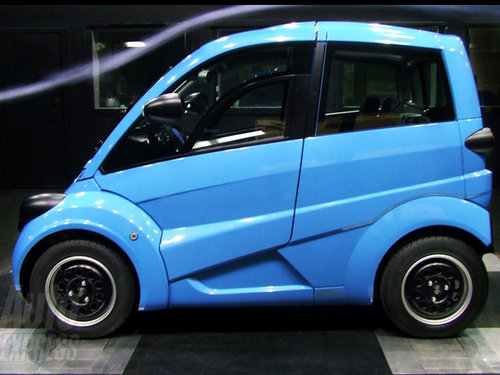 全球最高效电动车T27发布 或2013年投产