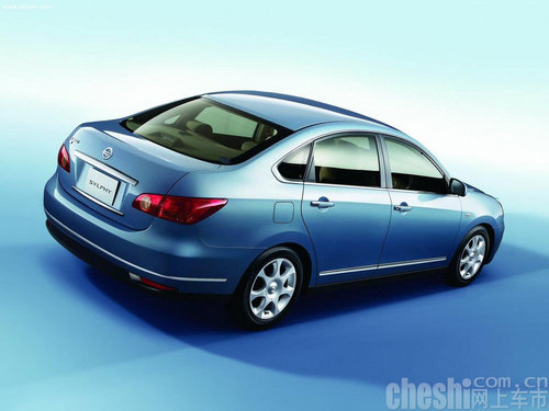 轩逸1.6AT优惠现金3800元 赠3000元装具