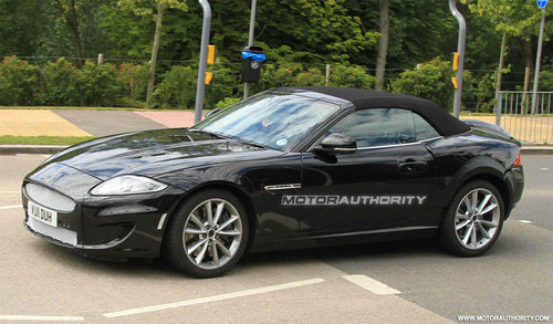 捷豹新双座敞篷跑车 剑指保时捷Boxster