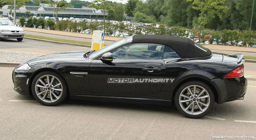 捷豹新双座敞篷跑车 剑指保时捷Boxster