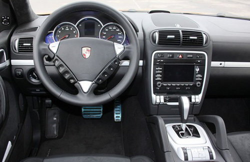 进口保时捷卡宴中规/美规 天津港超低价