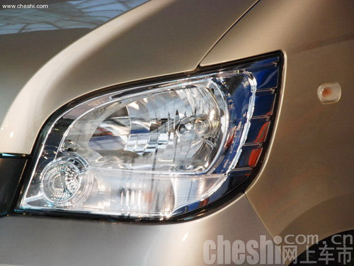 上汽通用五菱特价风暴 月月特价天天好礼