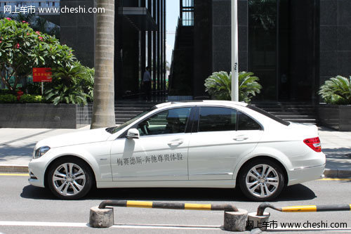 豪华血脉 优雅传承 深圳试驾奔驰新C200