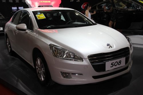 小编哈尔滨国际车展实拍东风标致508