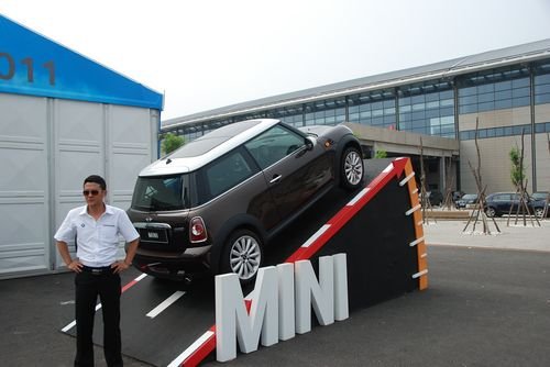 BMW  MINI Experience Day2011