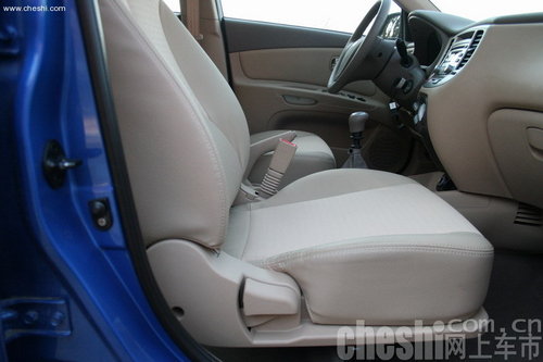 现购锐欧享10000元现金优惠+4000元精品