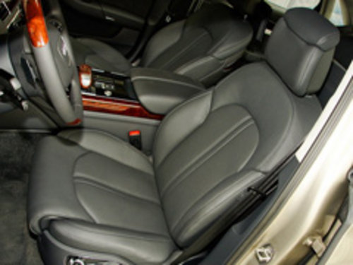 2011款奥迪A8L 6.3W12天津现车到店热销