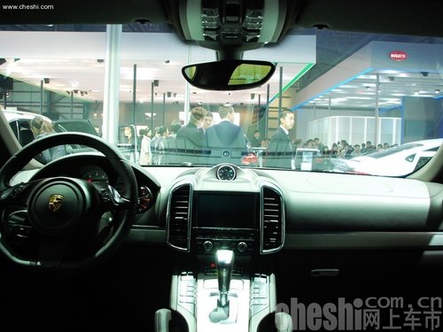 2011款保时捷卡宴3.6白色现车 天津热销