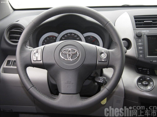 丰田RAV4车型 兰州地区购车优惠7000元