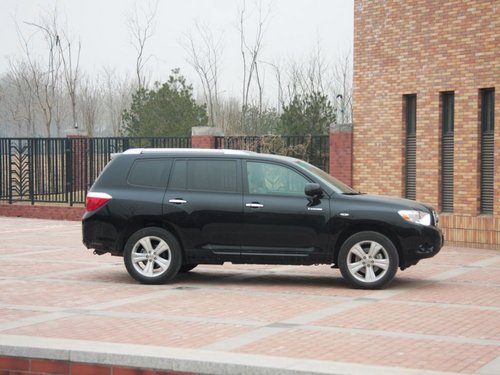 广丰汉兰达全系赠送价值5000元大礼包