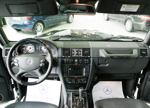 进口新款奔驰G500天津店内现车特价出售