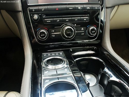 捷豹XJ3.0系已现车充足 现购车无需加价