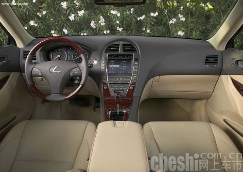 购雷克萨斯ES240优惠现金20000元