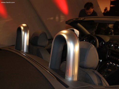 2011款奥迪TT系列  天津港店内现车热销