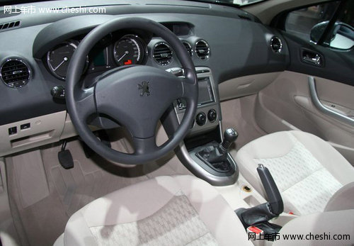 标致408最高可享8000元的现金优惠+礼包