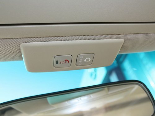 天籁全系巨惠3.5万 现场订车赠维修券