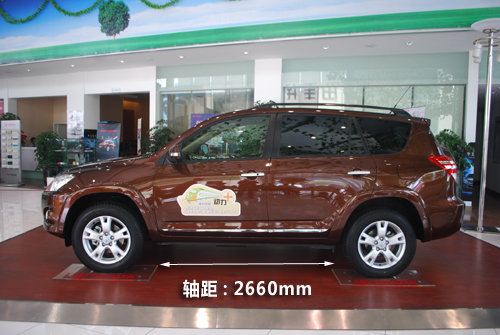 凸显越野气质 2012款RAV4大理到店实拍