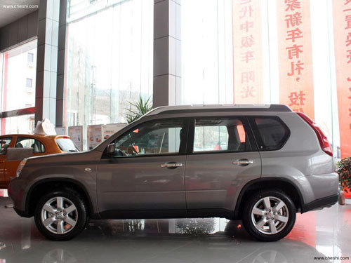 2010款奇骏 兰州地区优惠16000元送礼包