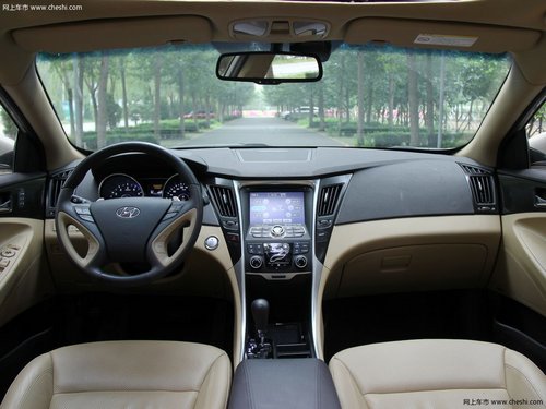 石家庄 河北广德行4S店 索纳塔八