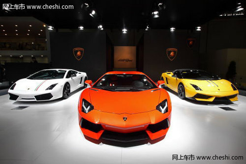 兰博基尼携三款超跑艳亮相2011成都车展