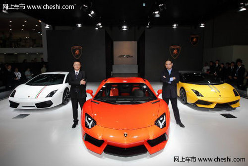 兰博基尼携三款超跑艳亮相2011成都车展