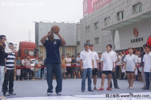 东驰东风风神与NBA巨星见面会 完美落幕