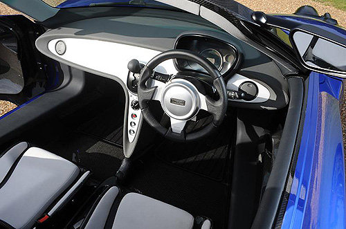 迈凯轮设计师推出全新碳纤维电动跑车