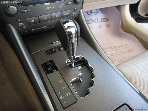 优惠2.6万限量销售仅一台 雷克萨斯IS300