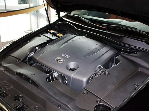 优惠2.6万限量销售仅一台 雷克萨斯IS300