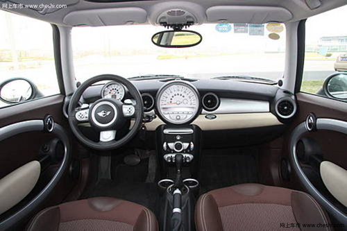 2011款MINI Cooper五门版 天津现车到店