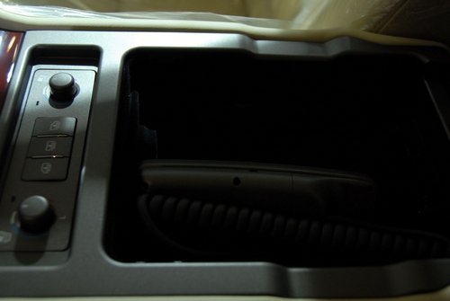 2011南京国际车展实拍雷克萨斯LS460L