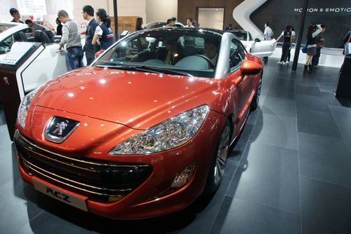 2011南京国际车展实拍进口标致RCZ