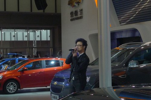 2011南京国际车展-汪峰降临雪佛兰演唱