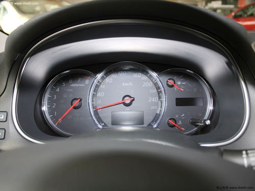 新天籁 兰州地区购车最高享2.8万元优惠