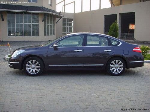 新天籁 兰州地区购车最高享2.8万元优惠