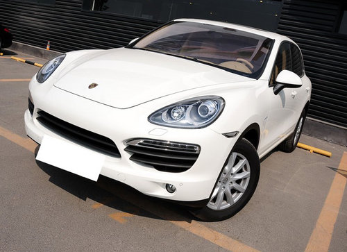 2011款保时捷卡宴3.6白色 天津港口热销