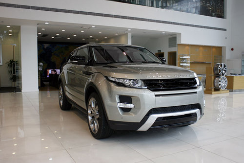 路虎极光现车抵达广州 订金10万接受预定