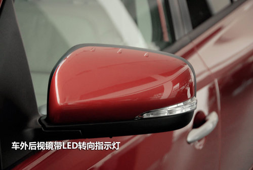 雷诺 新科雷傲2012款SUV 宁诺4S店实拍