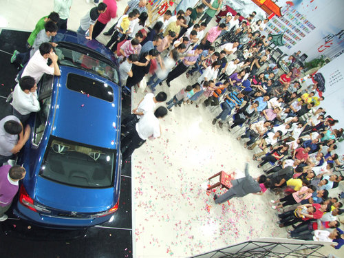 新思域东莞4S店上市 售价13.18-18.58万